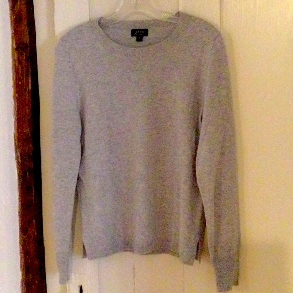 J Crew crewneck cashmere sweater gray size medium new without tags